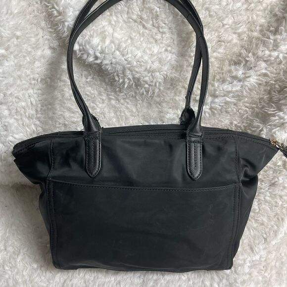 Michael Black Nylon Medium shoulder bag with gold tone hardwares. - Picture 5 of 15